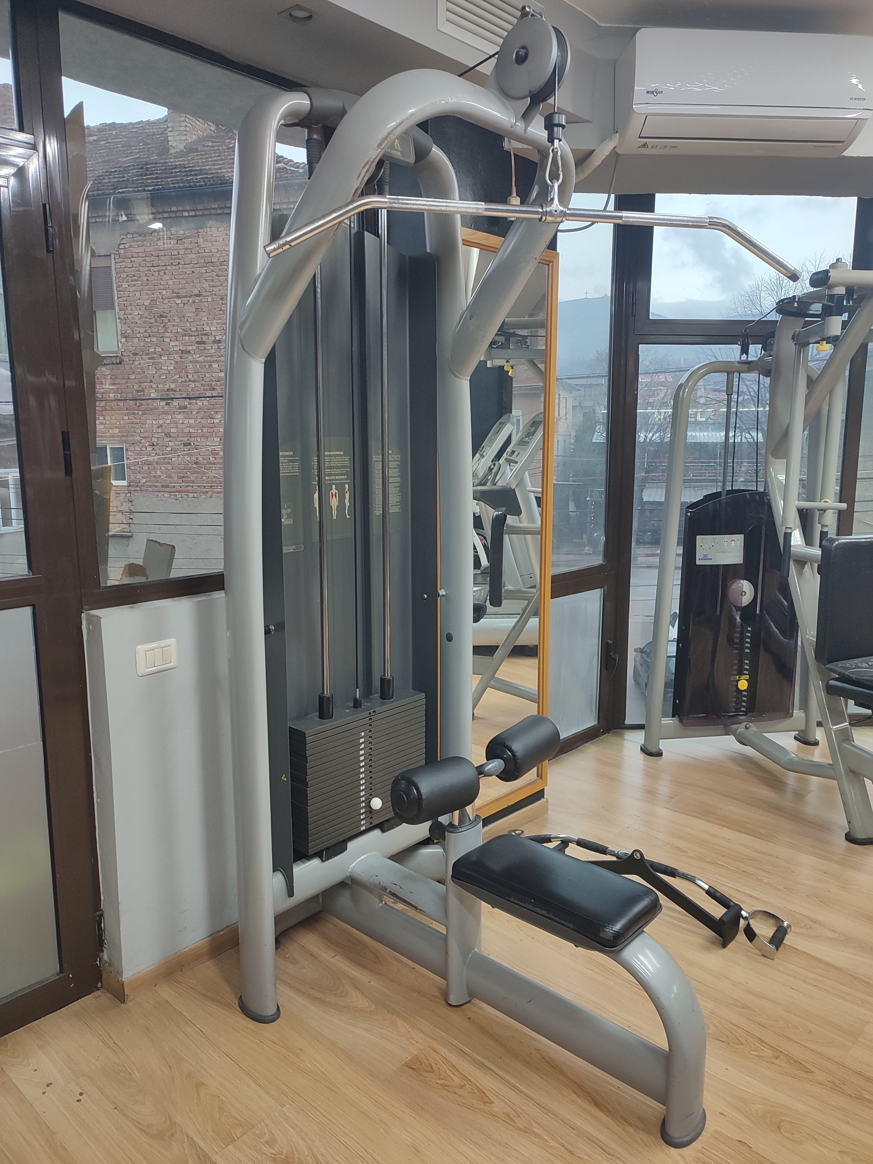 Lat Pulldown